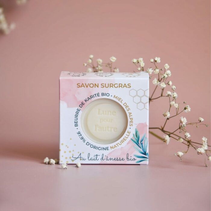 Savon artisanal surgras Douceur au lait d’ânesse bio, miel des Hautes-Alpes et Beurre de Karité 